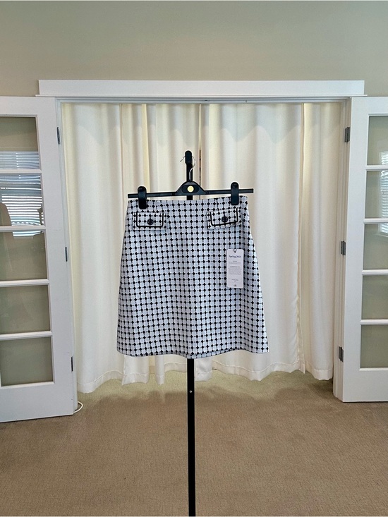 CAbi Dresses & Skirts - CAbi Teatime Skirt